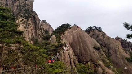 清明小長假第三天:黃山風(fēng)景區(qū)優(yōu)化管理措施 游覽秩序井然